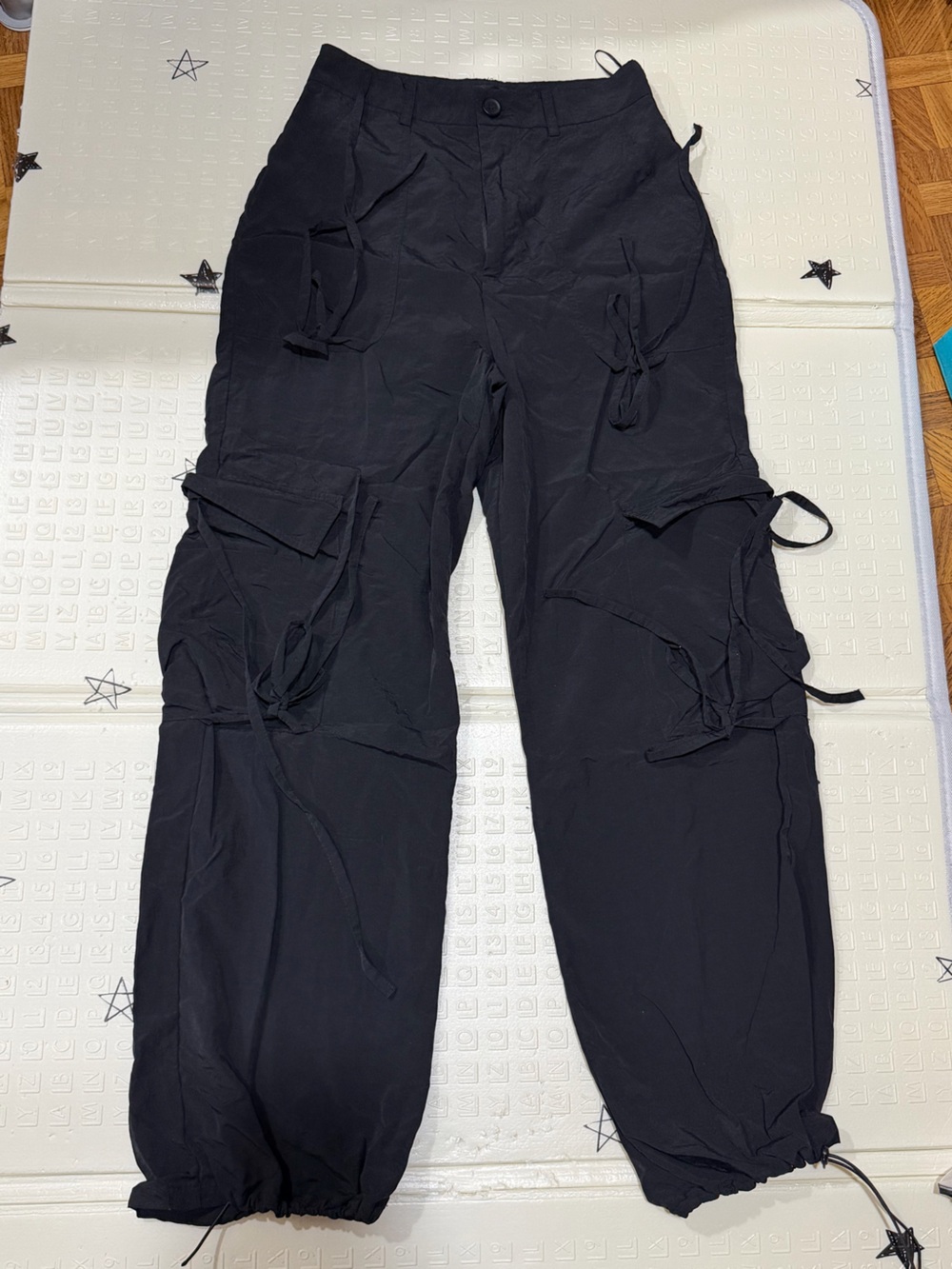 Fashion Nova Black Cargo Tie-Detail Joggers